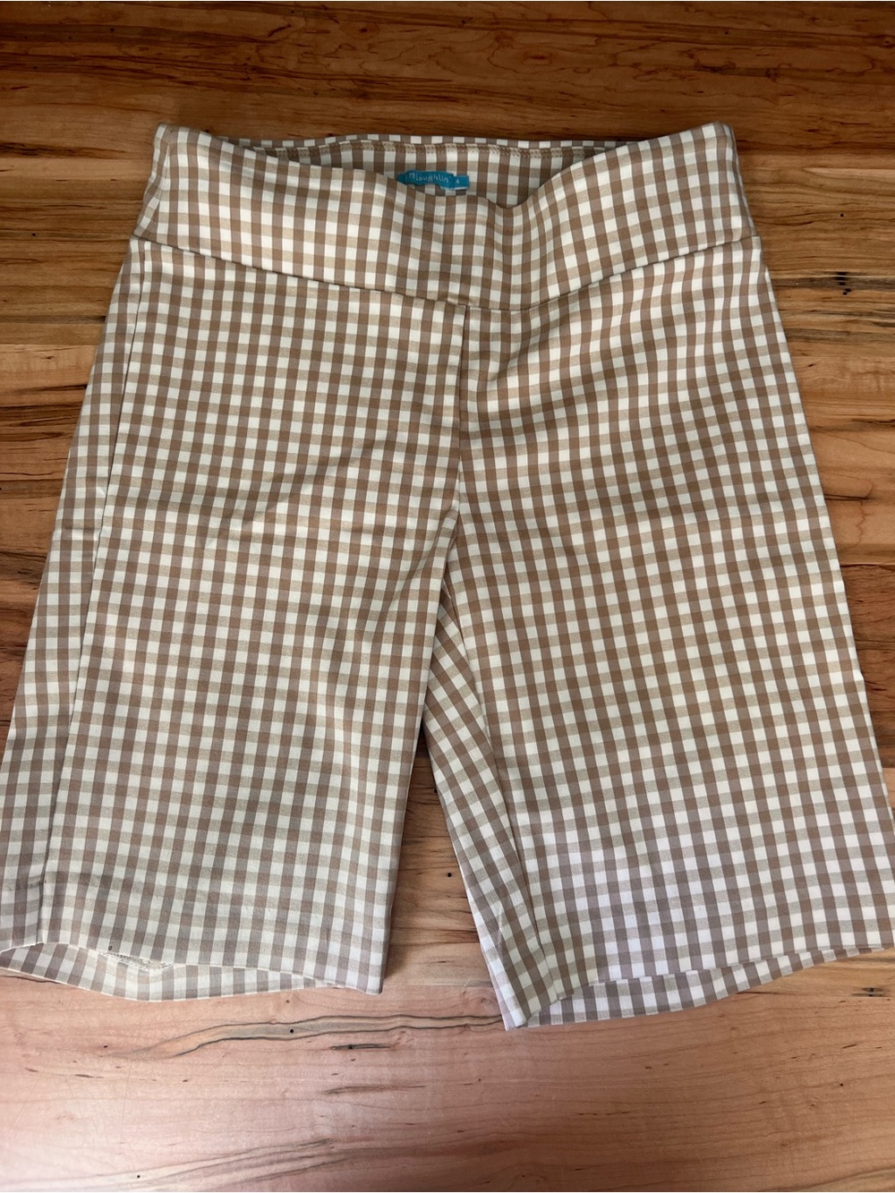 J. McLaughlin Gingham Shorts Size 4 Tan White Preppy Coastal Country Club Summer